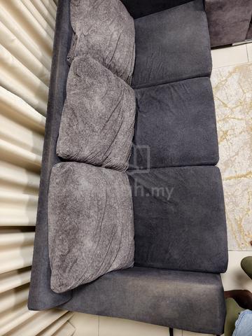 Carousel Image
