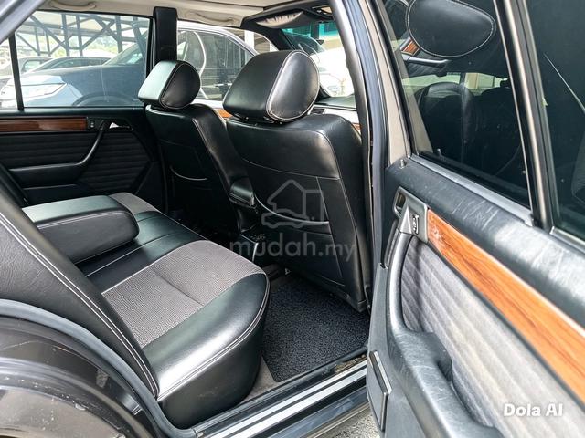 Mercedes Benz E-CLASS 2.2 (CBU) W124 - 5