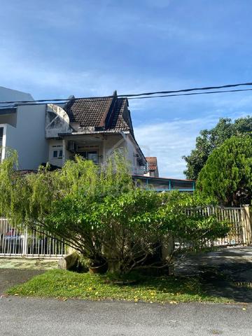 Double Storey Corner Terrace House For Sale 1