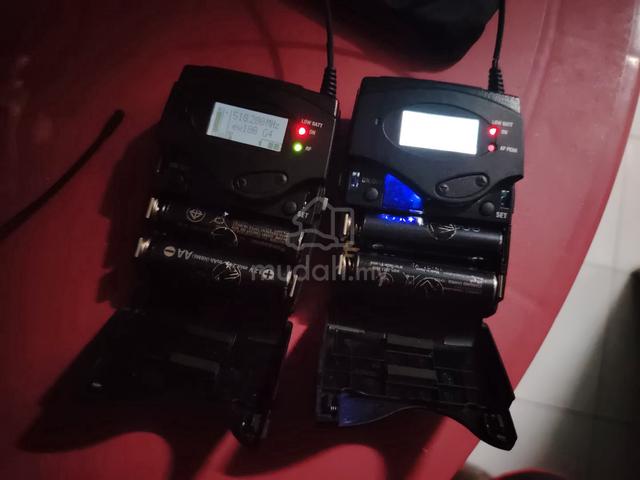 2x Sennheiser G4 Wireless Mic Sets + batteries - photo 2 of 6
