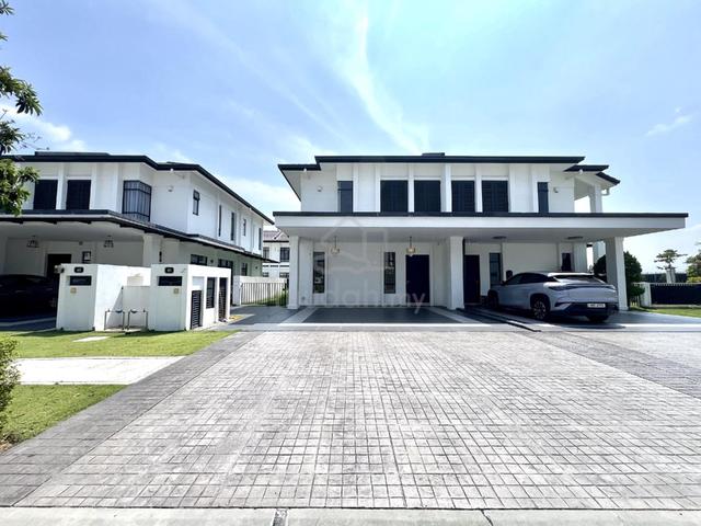 Semi-D Premium Norton Garden, ECO Grandeur Bandar Puncak Alam 1