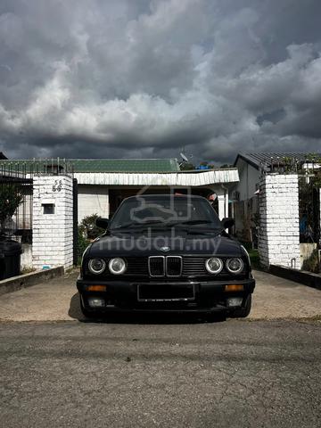 BMW E30 318i 1.8 5 Speed (M) 1992 - 3