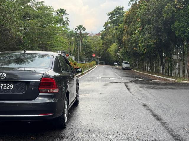 2017 Volkswagen VENTO 1.6 COMFORTLINE (A)Full Loan - 2