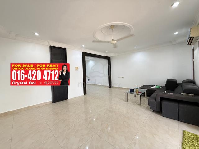 2.5 Storey Terrace House Unfurnished For Sale at Gelugor 1