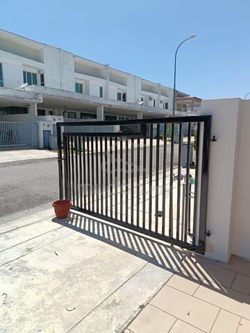 2-storey Terraced House For Sale 1