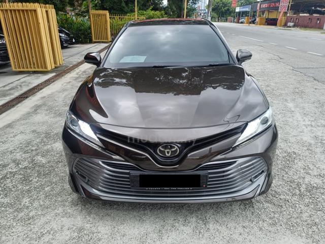 2021 Toyota CAMRY V 2.5 (LOAN KEDAI/BANK/CREDIT) - 3