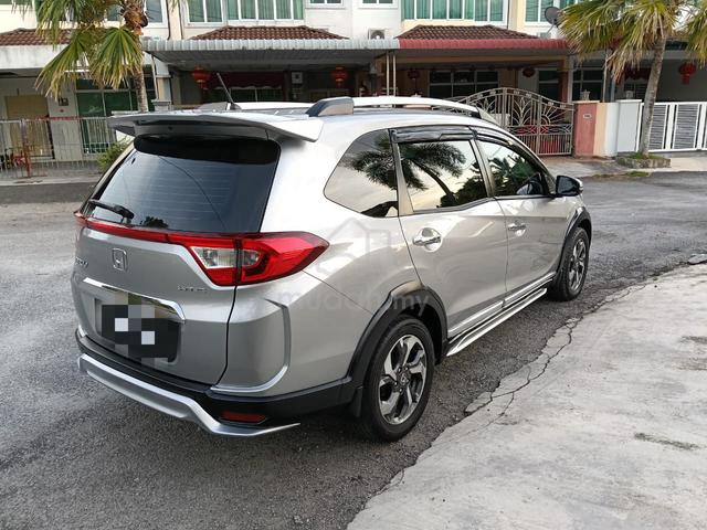 2018 Honda BR-V 1.5 V (A)FULL SPECT SUPER LIKE NEW - 3
