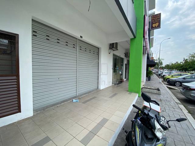Shoplot ground floor Bandar Puteri Bangi Bukit Mahkota 1