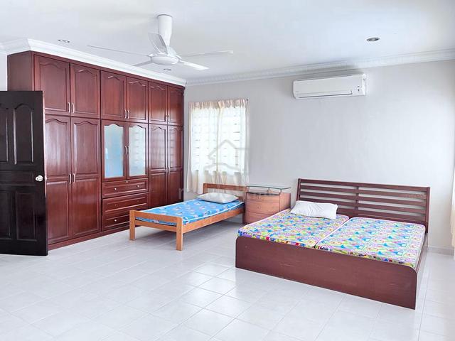 Big spacious house for sale at taman harta pertama 1