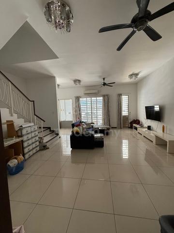 3 storey freehold landed 1