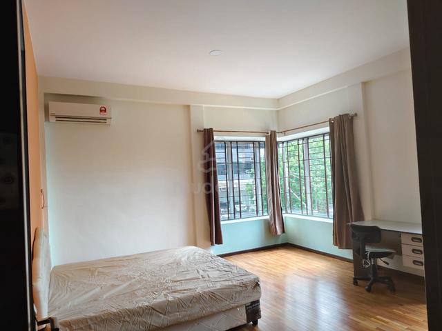 Stapok master bedroom for rent  1