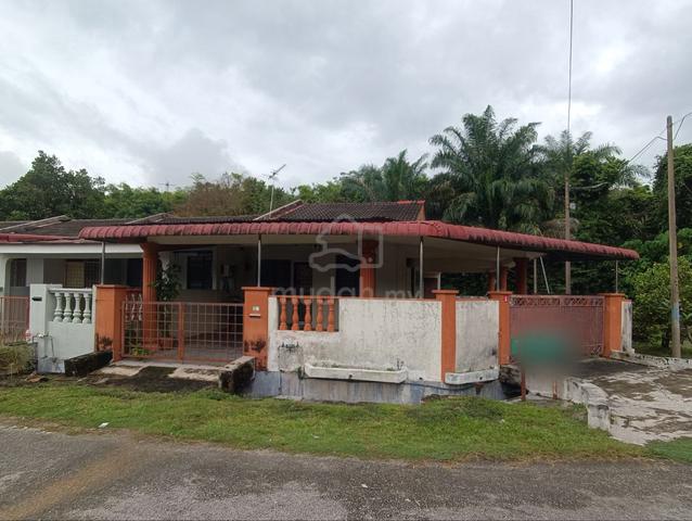 Taman Pinji Mewah Single Storey Corner Terrace House For Sale !! 1