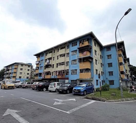 Flat PKNS Seksyen 20 1