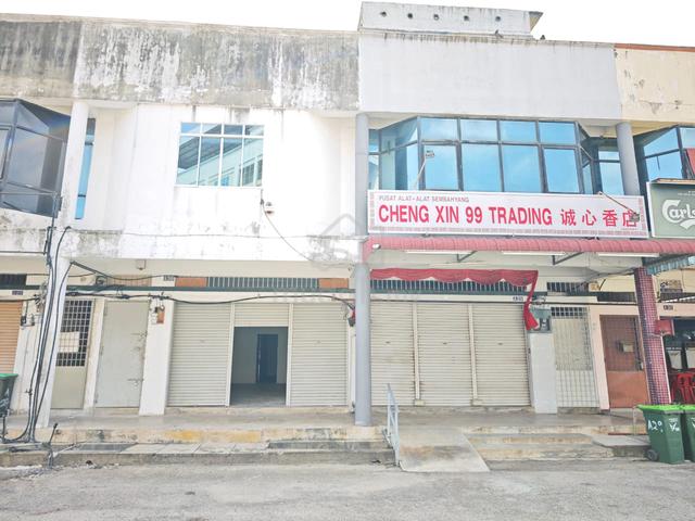 Ground Floor Shop Lot At Pekan Lama Kam Pian Near AUN DIM SUM For Rent 1