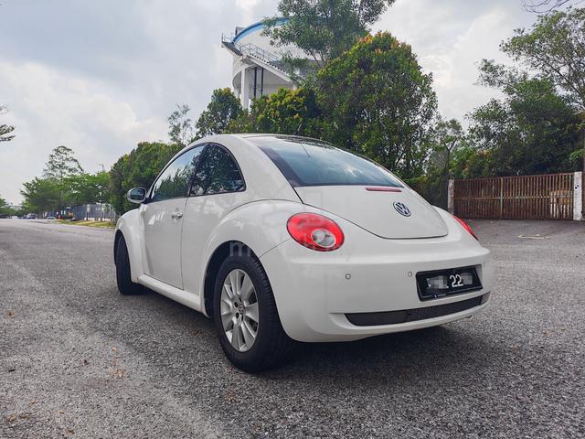 2010 Volkswagen BEETLE 1.6 (A) - 5