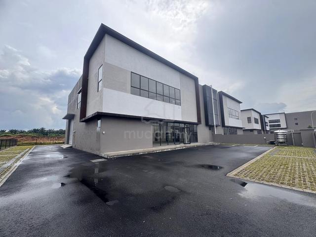 Semi-D Factory Taman Perindustrian Air Hitam Klang For Rent 1