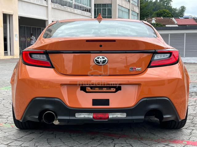 2023 toyota GR86 RZ 2.4 10TH ANNIVERSARY (M) - 4