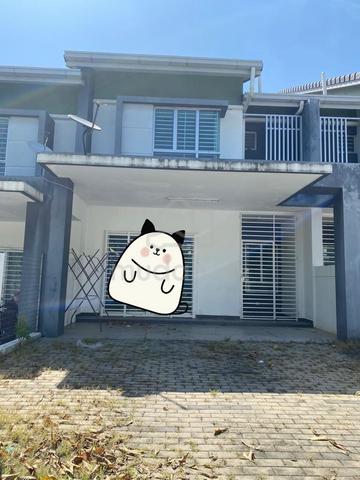 [MURAH FREEHOLD] Double Storey Terrace Laman Orkid Nilai Impian Nilai 1