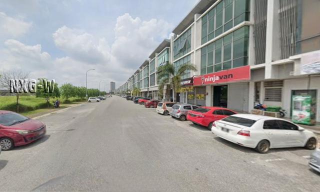 Prime Location Facing Mainroad 3sty Shoplot Ksl Bandar Bestari Klang 1