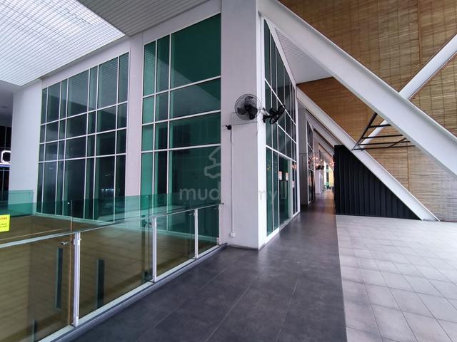 T1 Bundusan Shoplot : Highest Level, with Mezzanine Floor 1