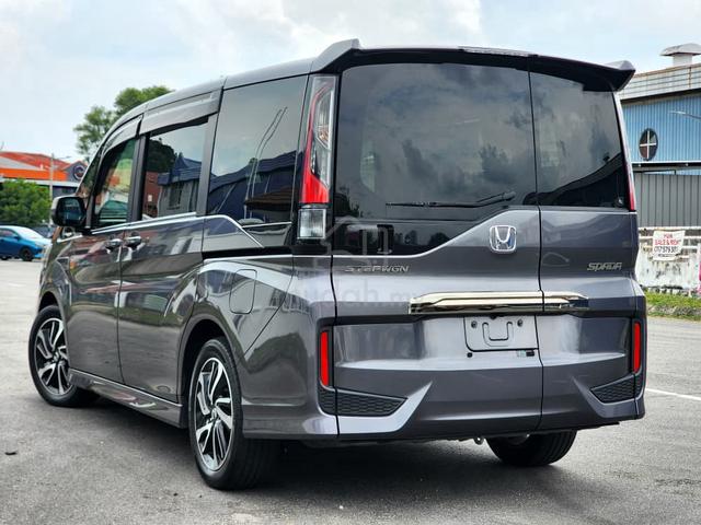(LOW MILEAGE) Honda STPWAGON 1.5 SPADA SENSIN 2022 - 2