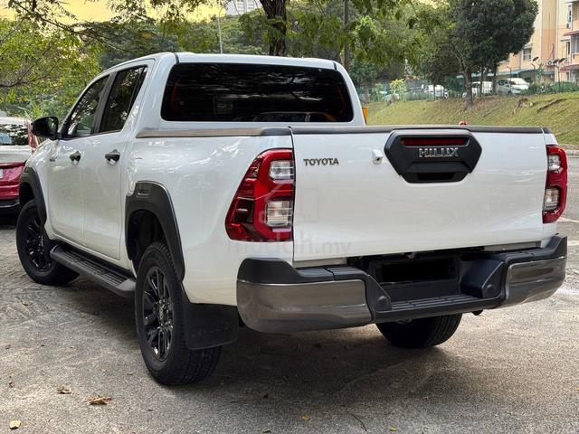 2023 Toyota HILUX 2.8 ROGUE 1 OWNER GOOD CONDITION - 2