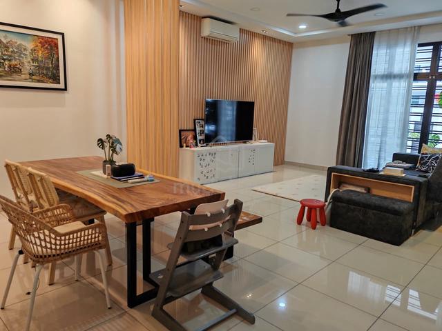 Double Storey Renovated Bandar Cemerlang Ulu Tiram Below Market 1