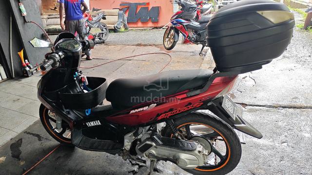 Yamaha - photo 2 of 4
