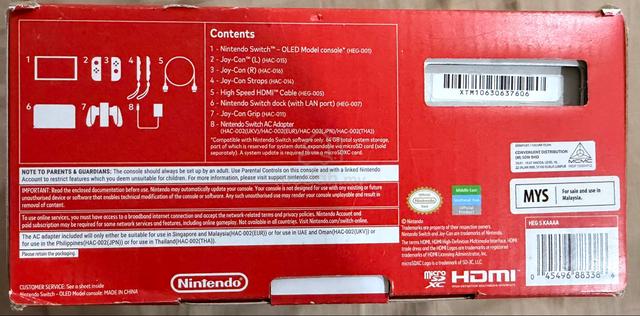 Nintendo Switch OLED - photo 3 of 3