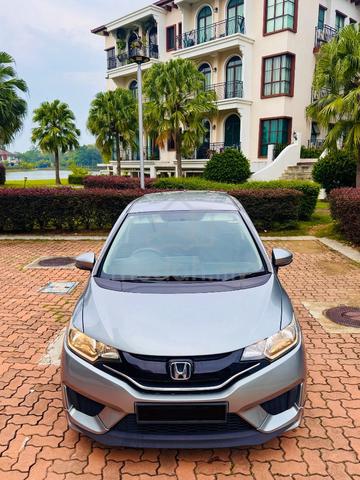 【Honda JAZZ 1.5E (2016)】🌟Well-maintained - 2