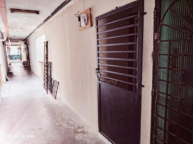 Harmoni Apartment 1
