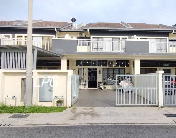 FACING OPEN 2 Storey Adenium Bukit Beruntung Rawang Selangor 1