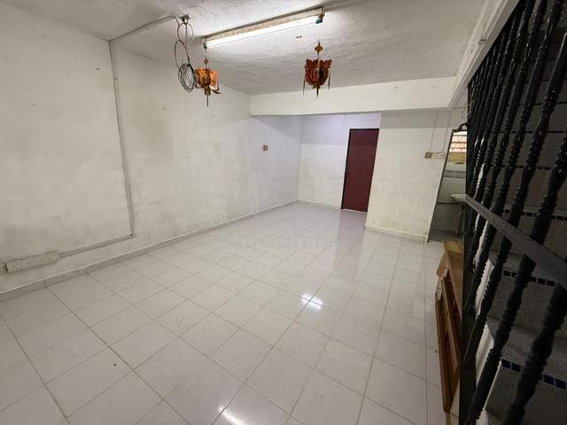 Taman Muhibah Kulai Double Storey Low Cost Full loan sri putri 3