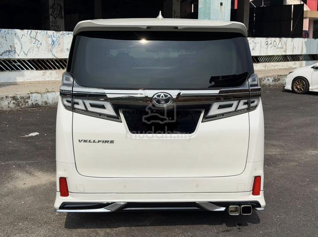 2019 Toyota Vellfire 2.5 ZG / JBL / Pilot Seats - 3