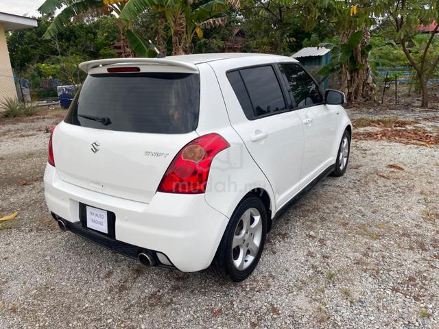 2010 Suzuki SWIFT 1.5 PREMIER (A) - 2