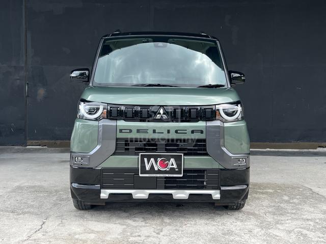 YR 2023 Mitsubishi DELICA MINI 660cc T PREMIUM (A) - 2