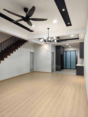 House for Rent Taman D'Mayang Sari 1