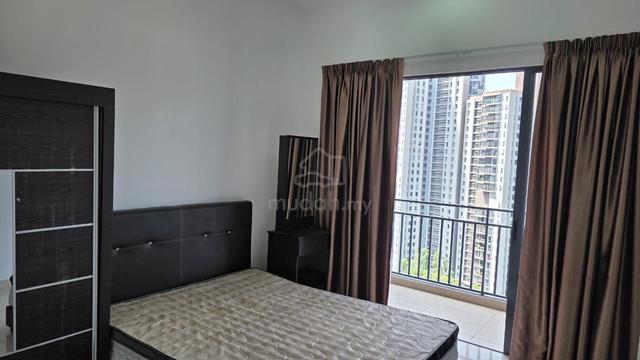 Hamilton Wangsa Maju Female Balcony room for rent 1