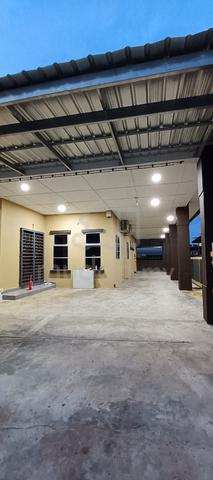 Semi-D Whole Unit for Rent at Jalan Sinjor Pasir Panas Sri Aman  1