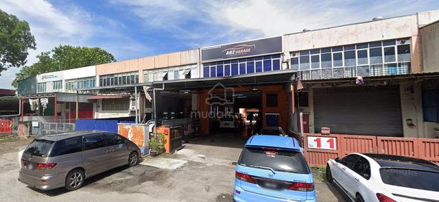 1.5 storey terrace factory @ Taman Perindustrian Puchong 1