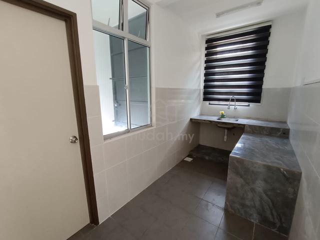 Bandar Cemerlang Town House  1st Floor 2