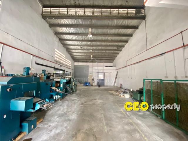 4025 sqft land size 1.5 storey light Industry Corner at Taman Nagasari 1