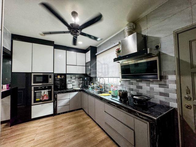 BOLEH NEGO✅ Double Storey Teres PJS 7 Bandar Sunway PJ good location 1