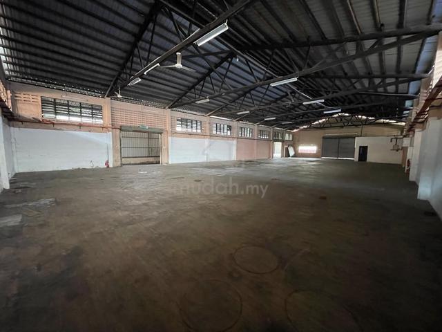 Warehouse Factory bu 11000sf with Power 300amps and CF Pandamaran 1