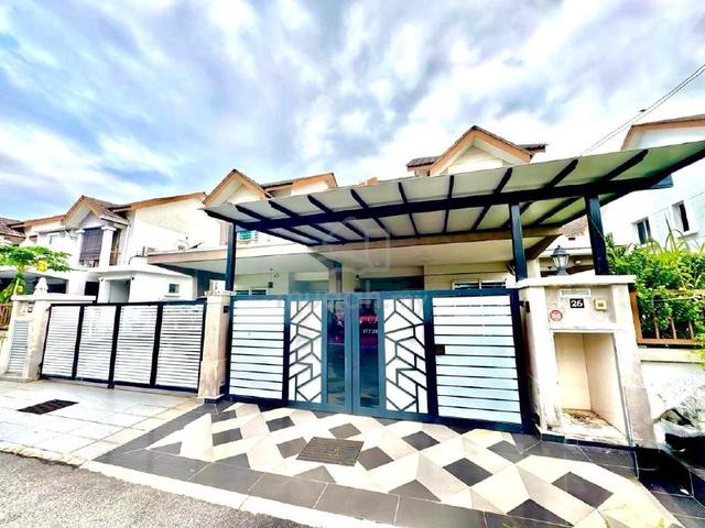 [RENOVATED & EXTENDED] Semi-D Cluster 2 Storey Alam Suria, Puncak Alam 1