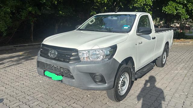 2019 Toyota HILUX 2.4 FACELIFT (M) - 3