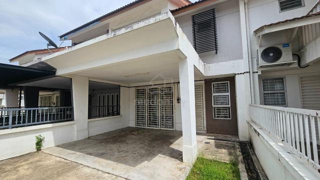 Tanah Besar 22' x 90' Rumah Teres Tierra 2sty Alam Suria Puncak Alam 1