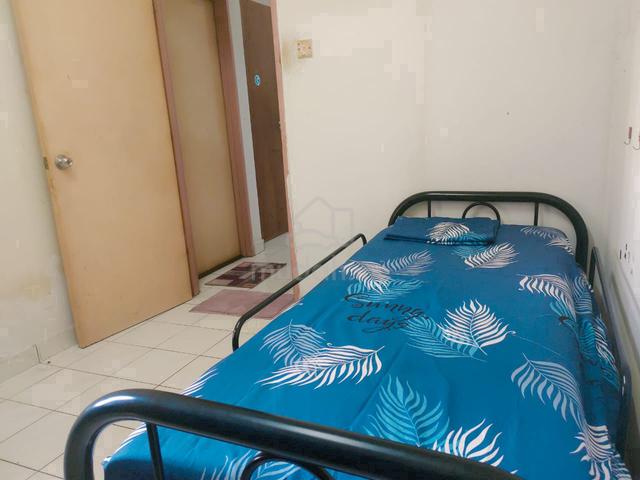 Bilik Single Brunsfield | MSU Depan Mata | Jalan 2 Minit Je! 1