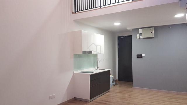 Emporis (Kota Damansara) 1