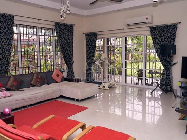 CORNER HOUSE Taman Megah 2 Bandar Tun Hussein Onn Cheras btho 1